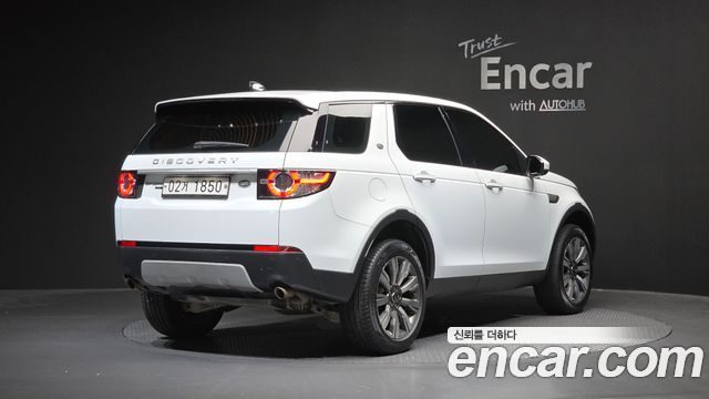 Land Rover Discovery Sport 2.0 TD4 HSE Luxury 2018 — фото 2
