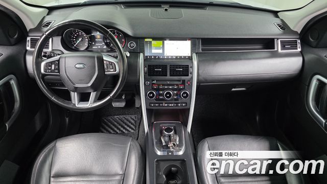 Land Rover Discovery Sport 2.0 TD4 HSE Luxury 2018 — фото 7