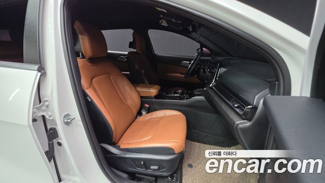 Kia Sportage (V) Diesel 2.0 2WD Signature 2022 — фото 11