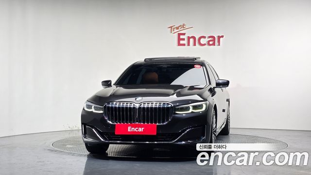 BMW 7 Series (G11) 740Li xDrive Design Pure Excellence 2020 — фото 3