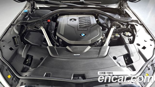 BMW 7 Series (G11) 740Li xDrive Design Pure Excellence 2020 — фото 6