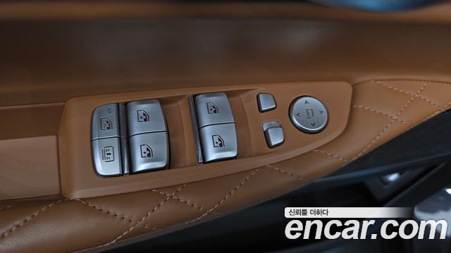 BMW 7 Series (G11) 740Li xDrive Design Pure Excellence 2020 — фото 30
