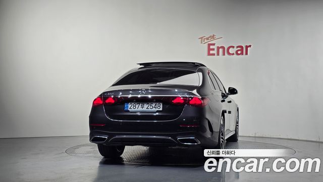 Mercedes-Benz E-Class (W214) E300 4MATIC AMG Line 2024 — фото 4