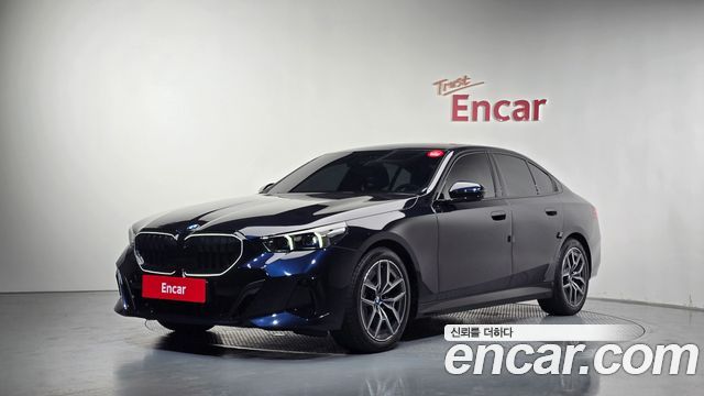 BMW 5 Series (G60) 520i M Sport 2026 — фото 1