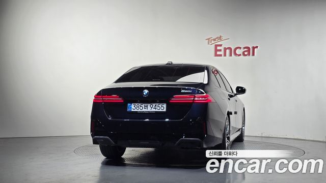 BMW 5 Series (G60) 520i M Sport 2026 — фото 4