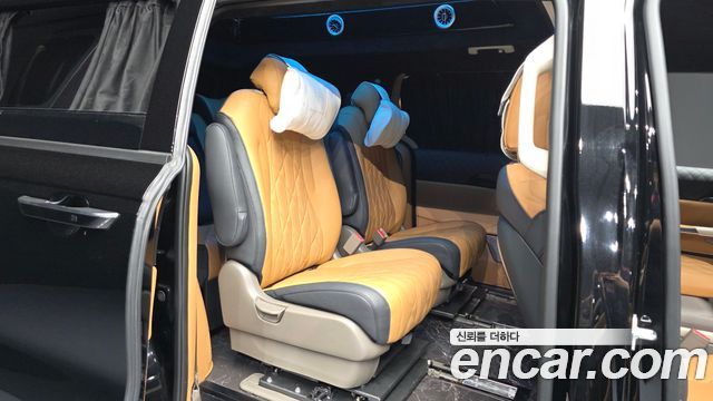 Kia Carnival (IV) Diesel 9-Seater Hi Limousine (Special Vehicle) 2025 — фото 12