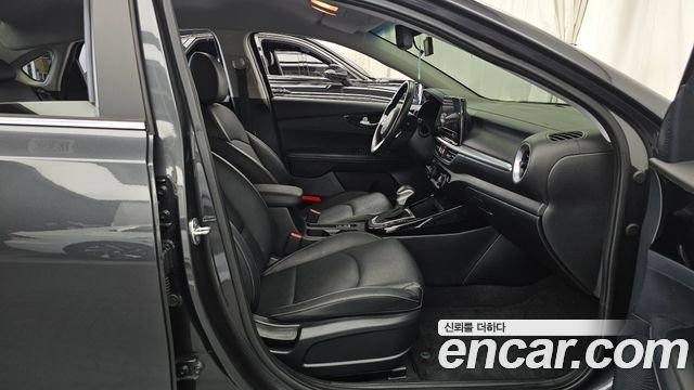 Kia K3 (II) 1.6 Noblesse 2022 — фото 15