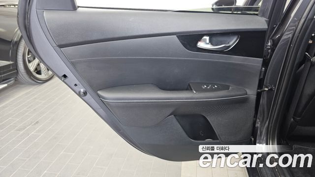 Kia K3 (II) 1.6 Noblesse 2022 — фото 31