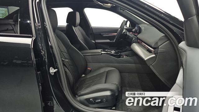 BMW 5 Series (G60) 520i Special Edition 2026 — фото 10