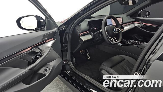 BMW 5 Series (G60) 520i Special Edition 2026 — фото 11