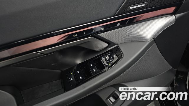 BMW 5 Series (G60) 520i Special Edition 2026 — фото 20
