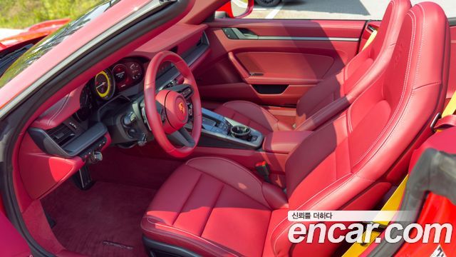 Porsche 911 (992) Carrera Cabriolet 2023 — фото 16