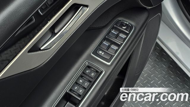 Jaguar XF (X260) 20d Prestige AWD 2017 — фото 21
