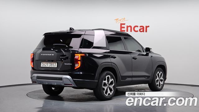 KG Mobility (SsangYong) Torres Gasoline 1.5 2WD T5 2023 — фото 2
