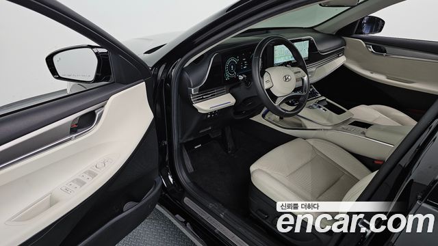 Hyundai Grandeur (IG) 2.5 Le Blanc 2023 — фото 10