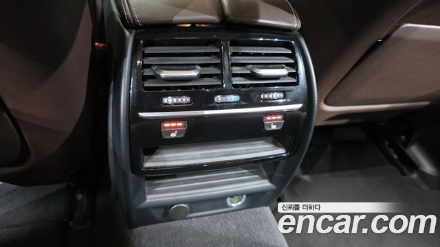 BMW 5 Series (G30) 520d xDrive Luxury Plus 2018 — фото 18