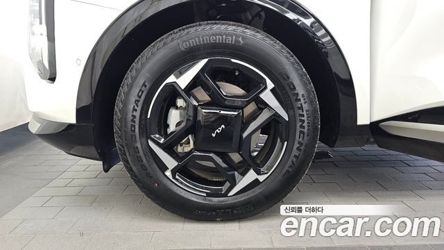 Kia Sportage Hybrid (V) HEV 1.6 2WD Signature 2025 — фото 5
