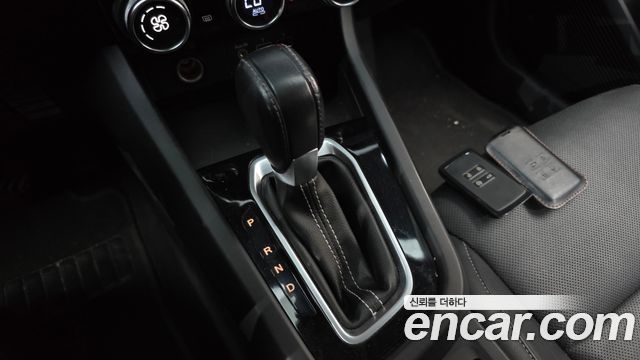 Renault Korea XM3 1.3 TCe RE Signature 2023 — фото 9