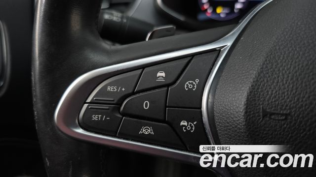 Renault Korea XM3 1.3 TCe RE Signature 2023 — фото 20