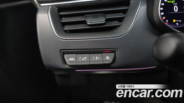 Renault Korea XM3 1.3 TCe RE Signature 2023 — фото 22