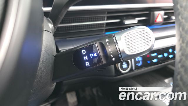 Hyundai Ioniq 6 Long Range Exclusive + 2023 — фото 9