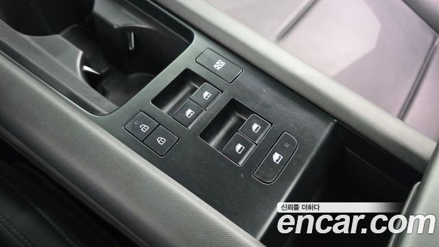 Hyundai Ioniq 6 Long Range Exclusive + 2023 — фото 13