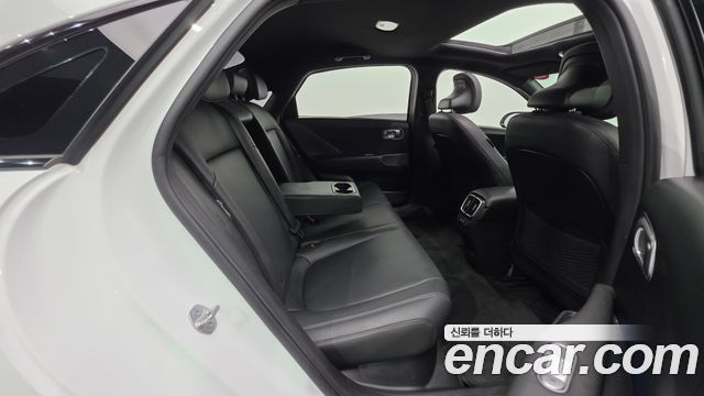 Hyundai Ioniq 6 Long Range Exclusive + 2023 — фото 29