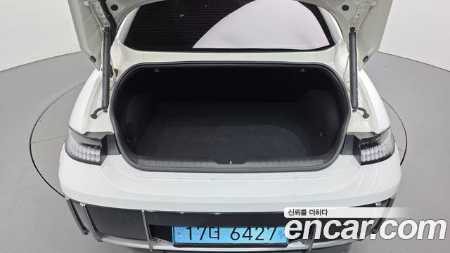 Hyundai Ioniq 6 Long Range Exclusive + 2023 — фото 30