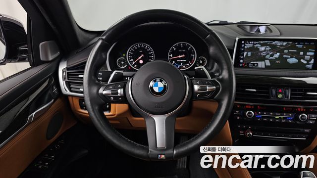 BMW X6 (F16) M50d 2018 — фото 13