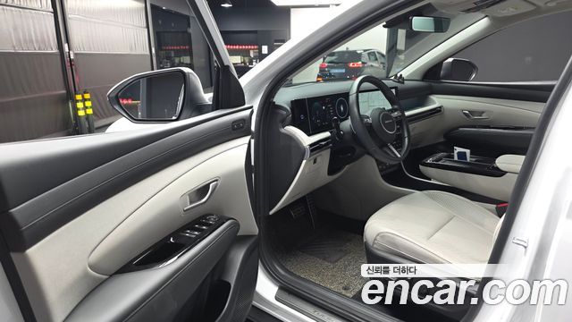 Hyundai Tucson (NX4) Gasoline 1.6 Turbo 2WD Inspiration 2025 — фото 10