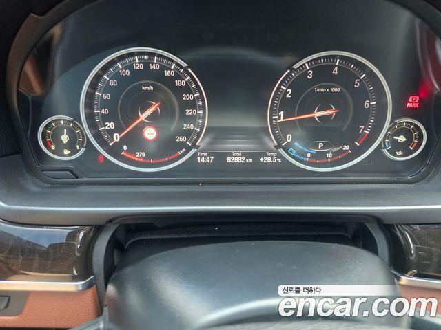 BMW 5 Series (F10) 528i M Aero Dynamic 2016 — фото 17