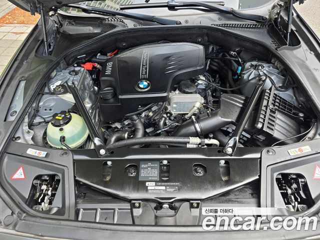 BMW 5 Series (F10) 528i M Aero Dynamic 2016 — фото 18