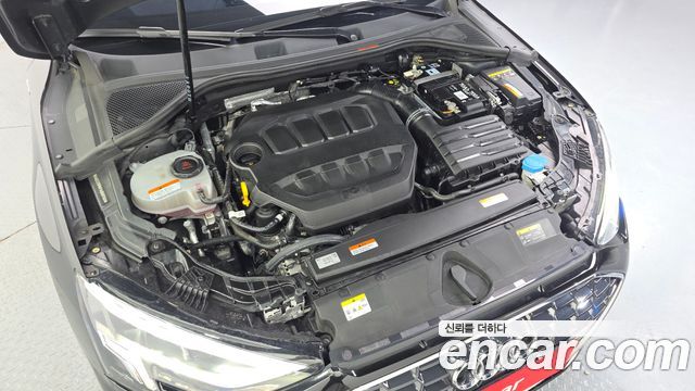 Audi A3 (8Y) 40 TFSI Premium 2023 — фото 6