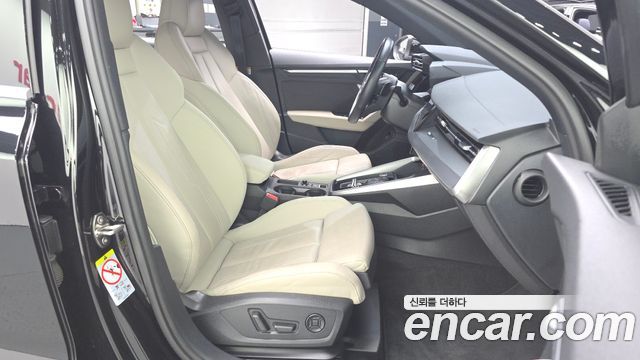 Audi A3 (8Y) 40 TFSI Premium 2023 — фото 15