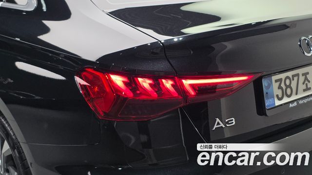 Audi A3 (8Y) 40 TFSI Premium 2023 — фото 29