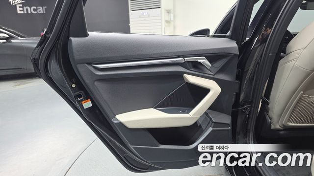 Audi A3 (8Y) 40 TFSI Premium 2023 — фото 31