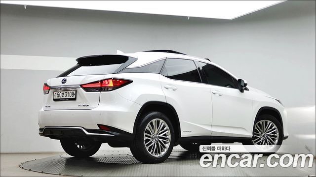 Lexus RX450h (IV) Executive 2022 — фото 2