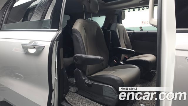 Kia Carnival (IV) HEV 9seater Nobless 2026 — фото 12