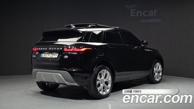 Land Rover Range Rover Evoque (II) P250 SE 2022 — фото 2