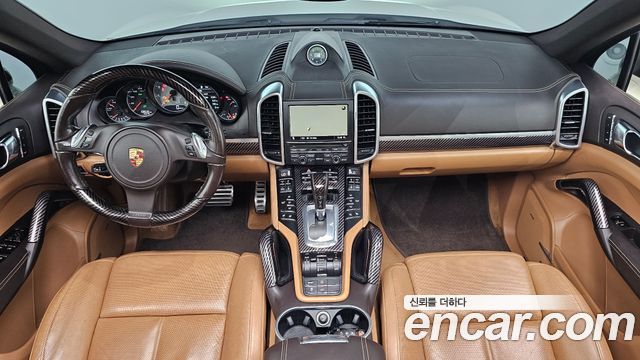Porsche Cayenne 4.8 S 958 2013 — фото 7