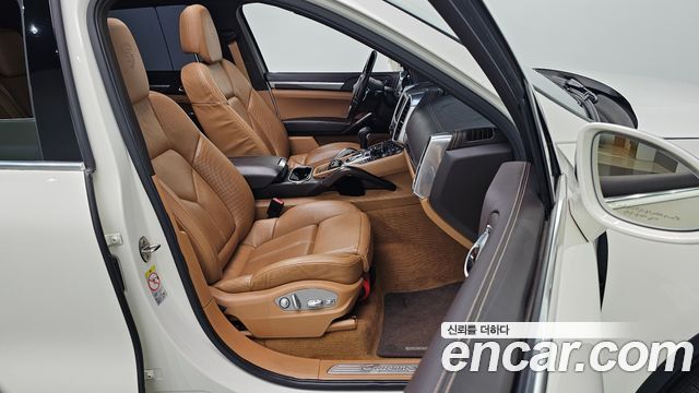 Porsche Cayenne 4.8 S 958 2013 — фото 10