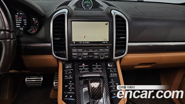 Porsche Cayenne 4.8 S 958 2013 — фото 12