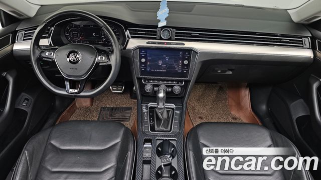 Volkswagen Arteon 2.0 TDI Premium 2019 — фото 7