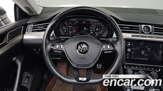 Volkswagen Arteon 2.0 TDI Premium 2019 — фото 13