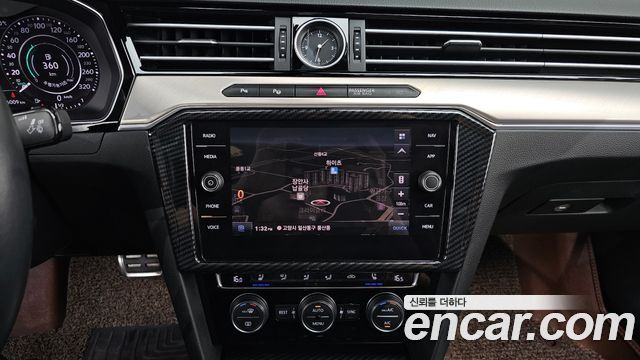 Volkswagen Arteon 2.0 TDI Premium 2019 — фото 14