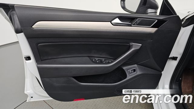 Volkswagen Arteon 2.0 TDI Premium 2019 — фото 24