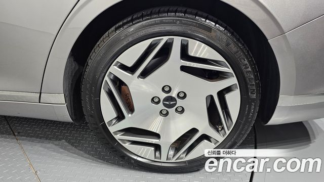 Genesis G90 (RS4) Gasoline 3.5 Turbo e-S/C AWD LWB 2023 — фото 21
