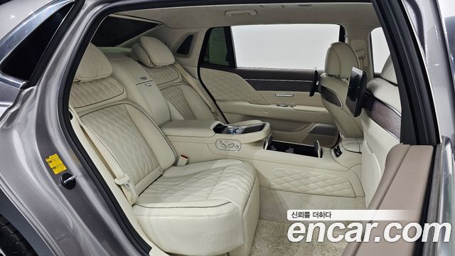 Genesis G90 (RS4) Gasoline 3.5 Turbo e-S/C AWD LWB 2023 — фото 26