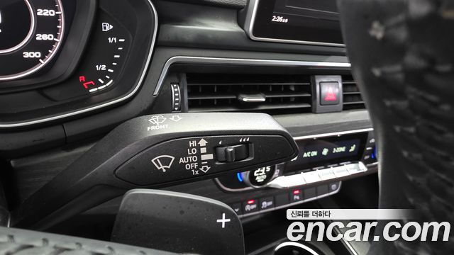 Audi A4 (B9) 35 TDI Quattro Premium 2018 — фото 18