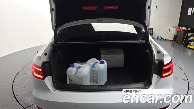 Audi A4 (B9) 35 TDI Quattro Premium 2018 — фото 19